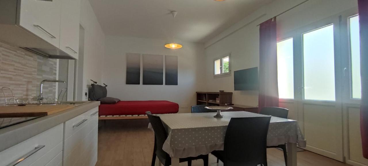 Willa Casa Vacanze Lucilla Cecina  Zewnętrze zdjęcie