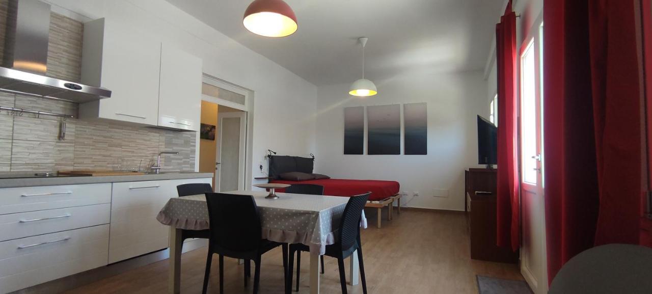 Willa Casa Vacanze Lucilla Cecina  Zewnętrze zdjęcie